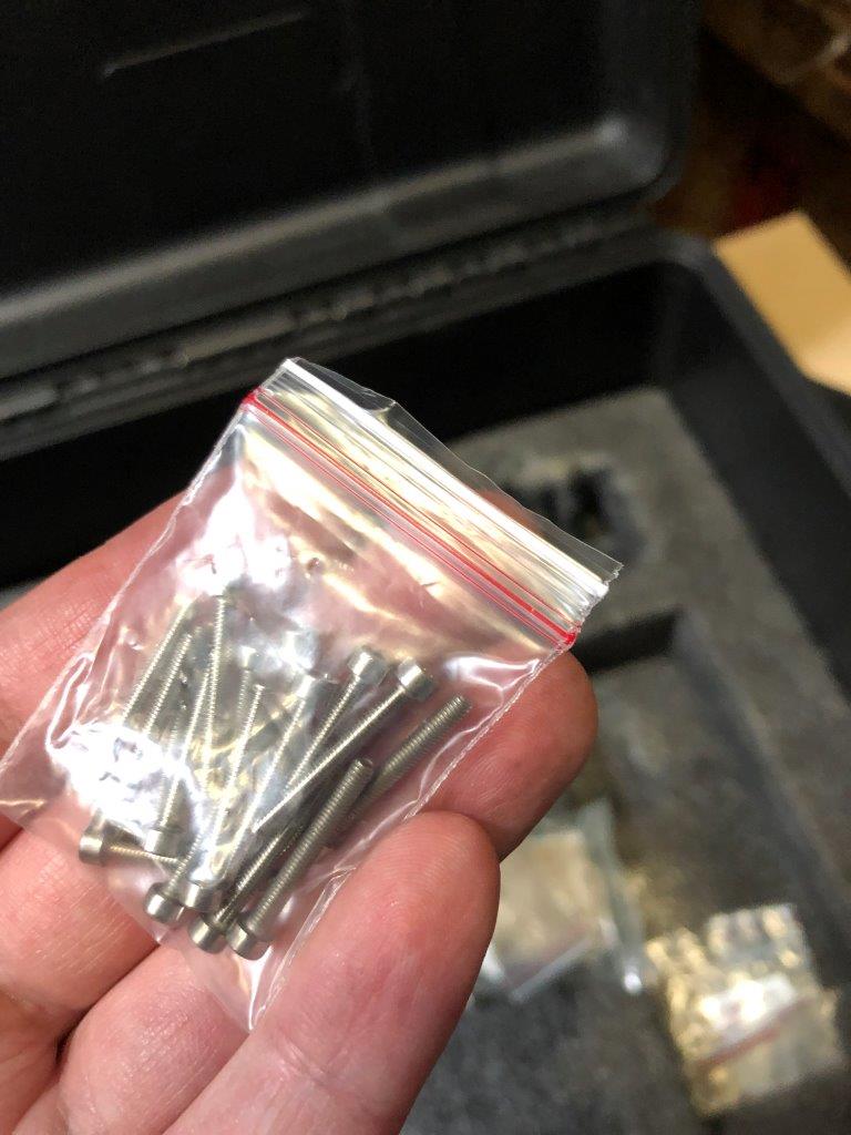 Used Delta Edge DE8000 20lds SOIC .300 WSO Test Handler Change Kit