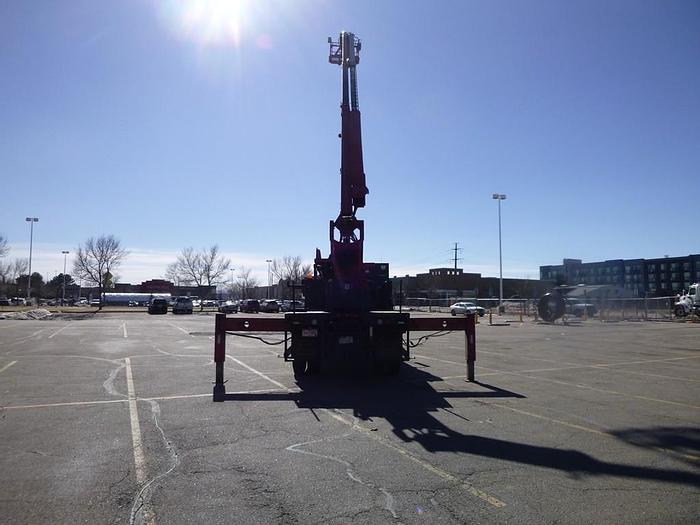 Used 2011 International 4300 Elliott L60R Sign Crane - M97776