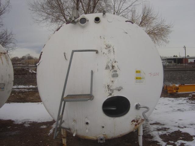 Used 5000 GALLON STORAGE TANK.  CREAMERY PACKAGE SERIAL 2177