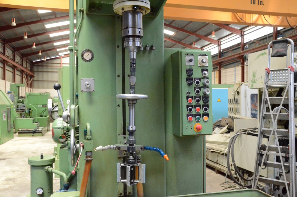 Usado GHERING Z600-160 Lapeadoras #4329