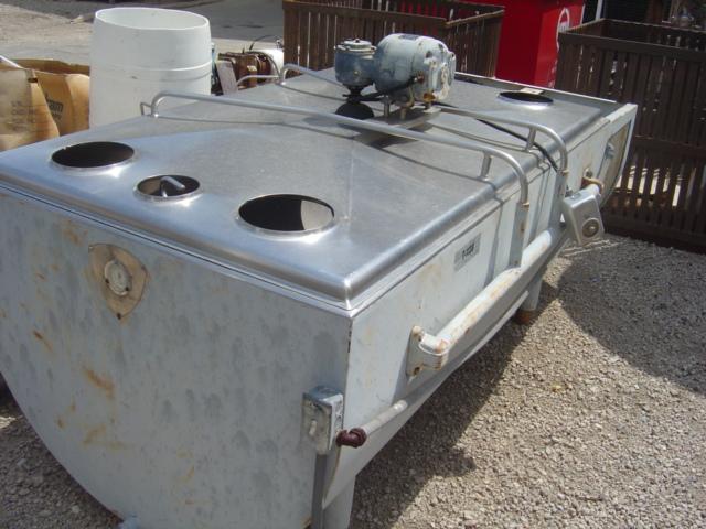 Usado 400 GALLON BULK TANK.  GIRTON SERIAL A19917