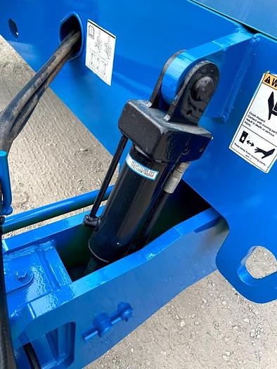 Used 2012 GENIE S-40