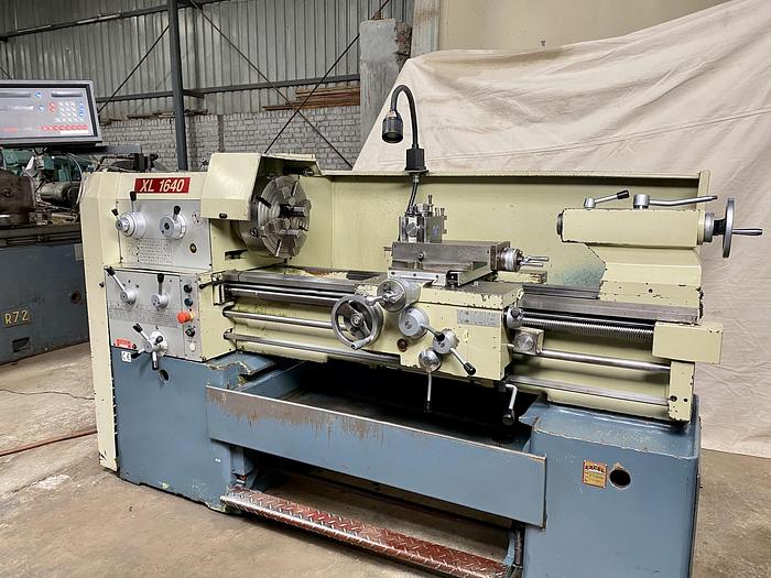 Used Excel England 1000 mm Lathe Machine