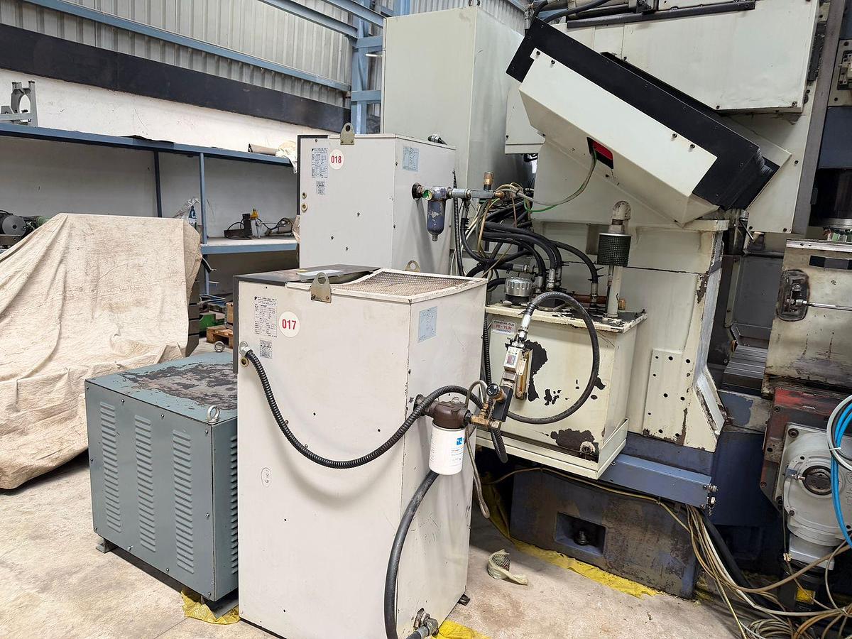 Used Hwacheon (Korea) Sirius III Double Column Heavy-Duty Vertical Machining Center