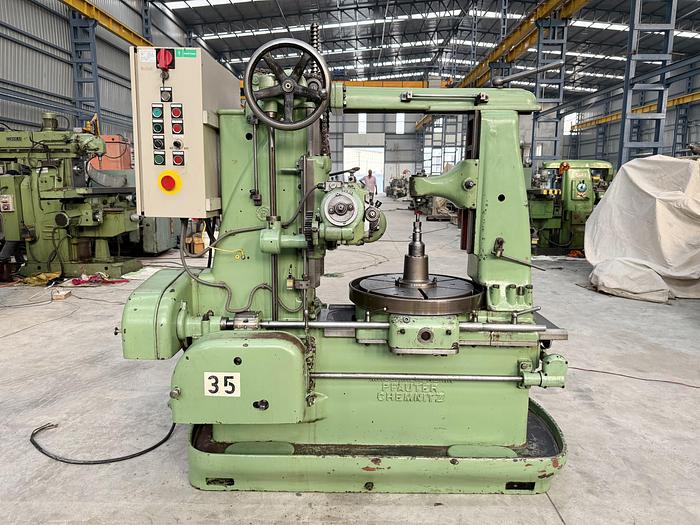 Used Pfauter R1 Gear Hobbing Machine