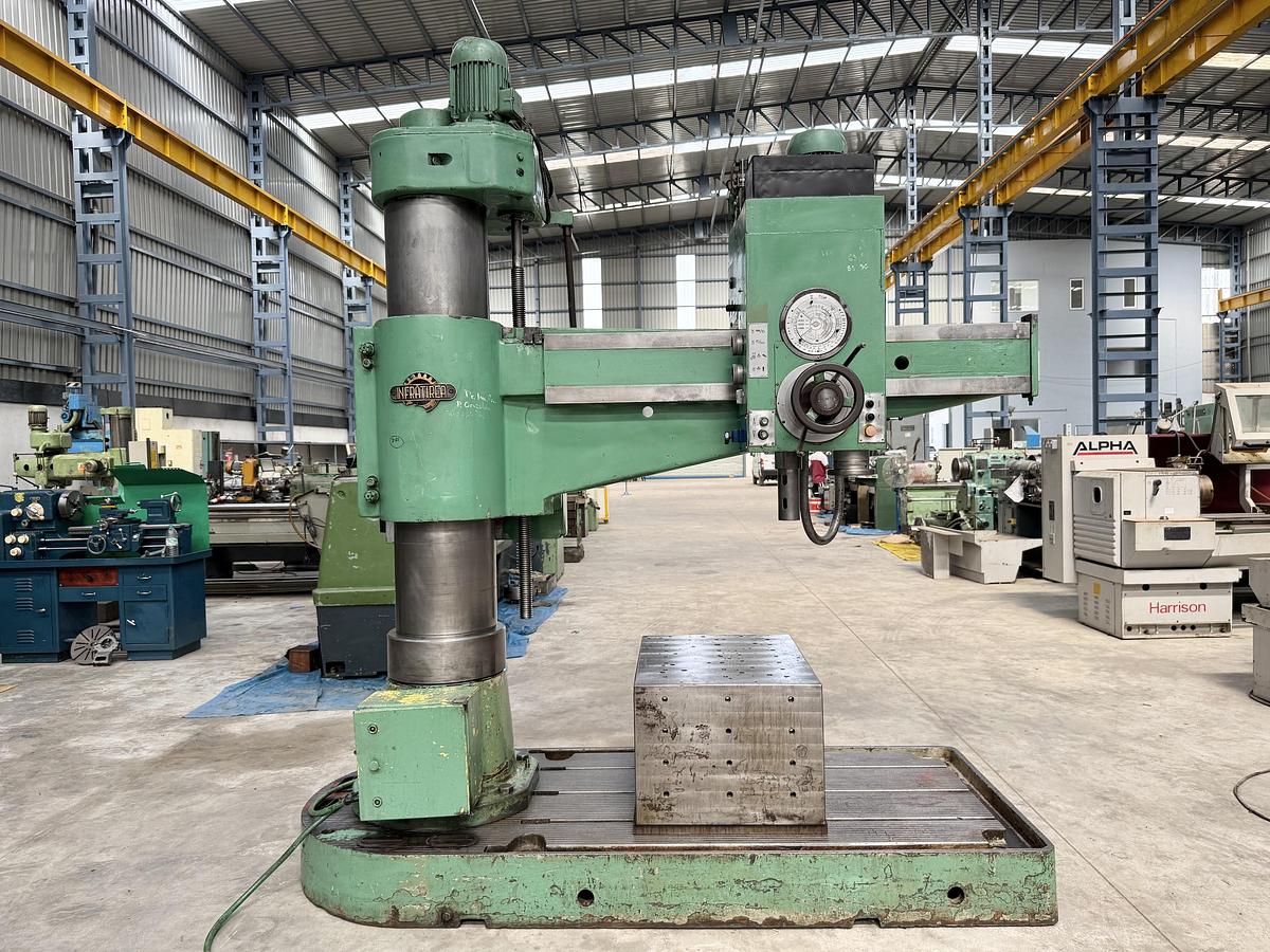 Used Infratirea Romania 75 mm Capacity Radial Drilling Machine