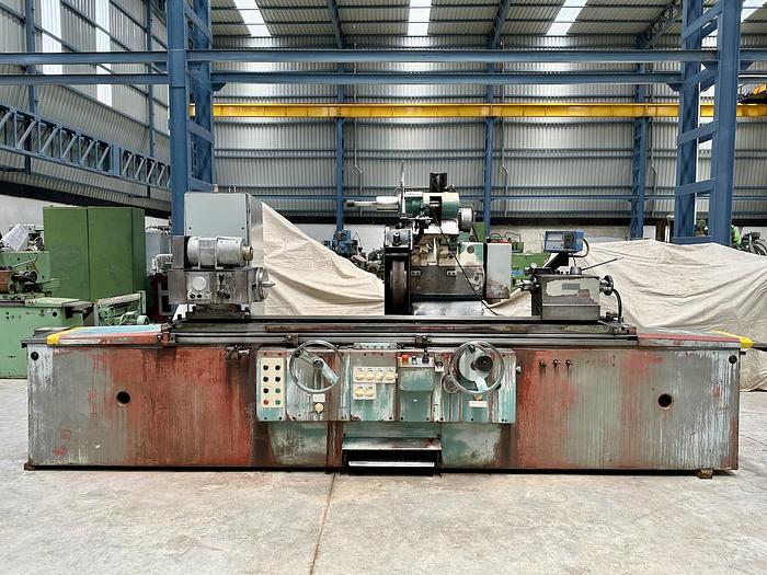 Used TOS BHU40A 1500 mm Length Universal Cylindrical Grinder