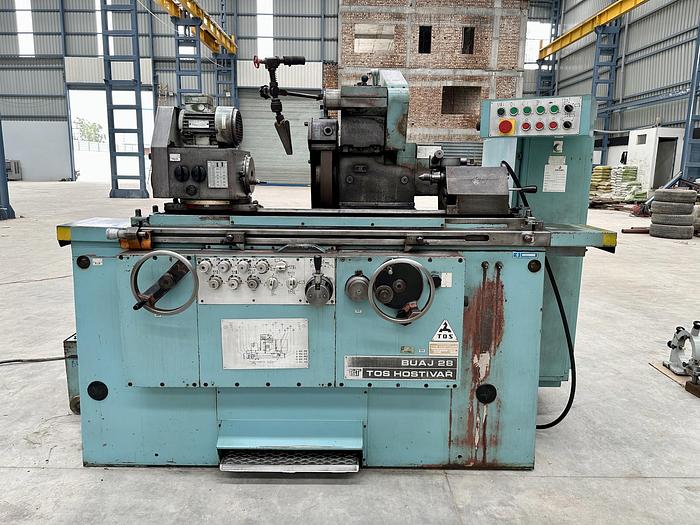 Used TOS BUAJ-28/650 Universal Cylindrical Grinder Machine