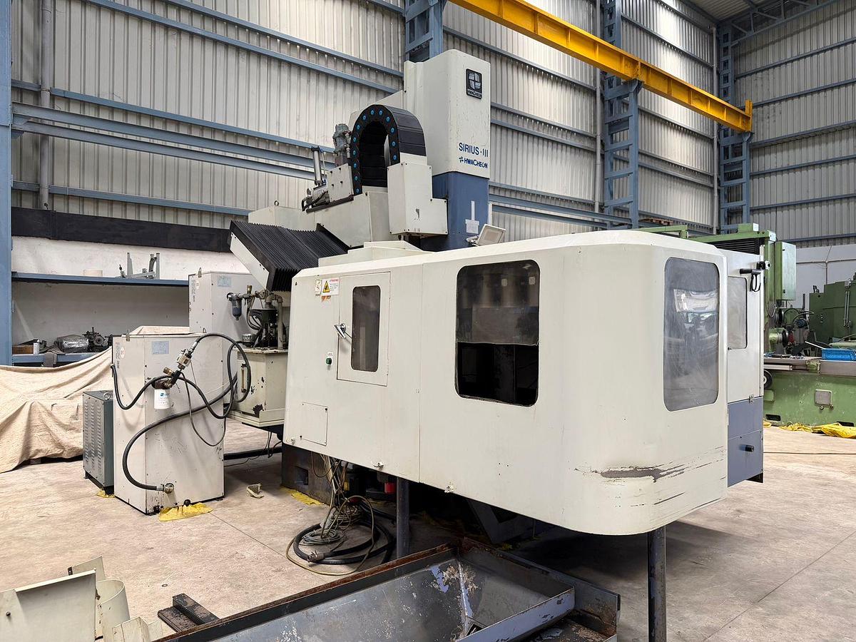 Used Hwacheon (Korea) Sirius III Double Column Heavy-Duty Vertical Machining Center