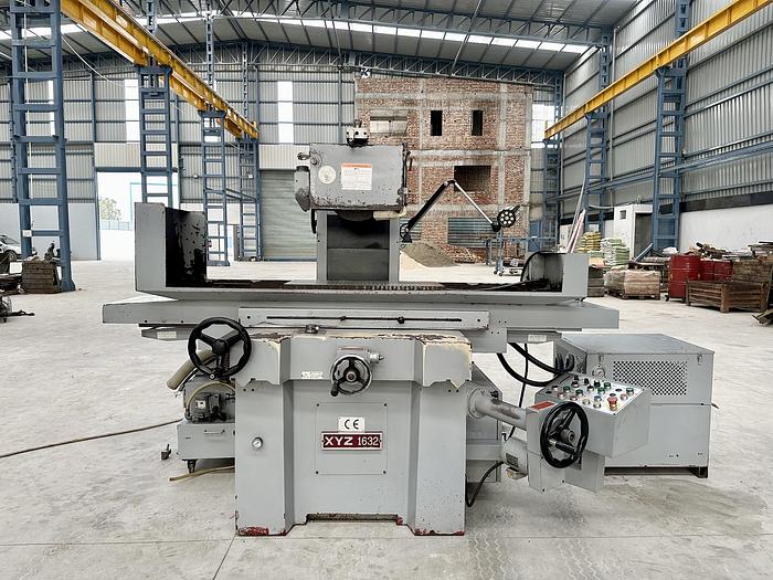 Used XYZ England 400 mm x 800 mm Surface Grinder Machine