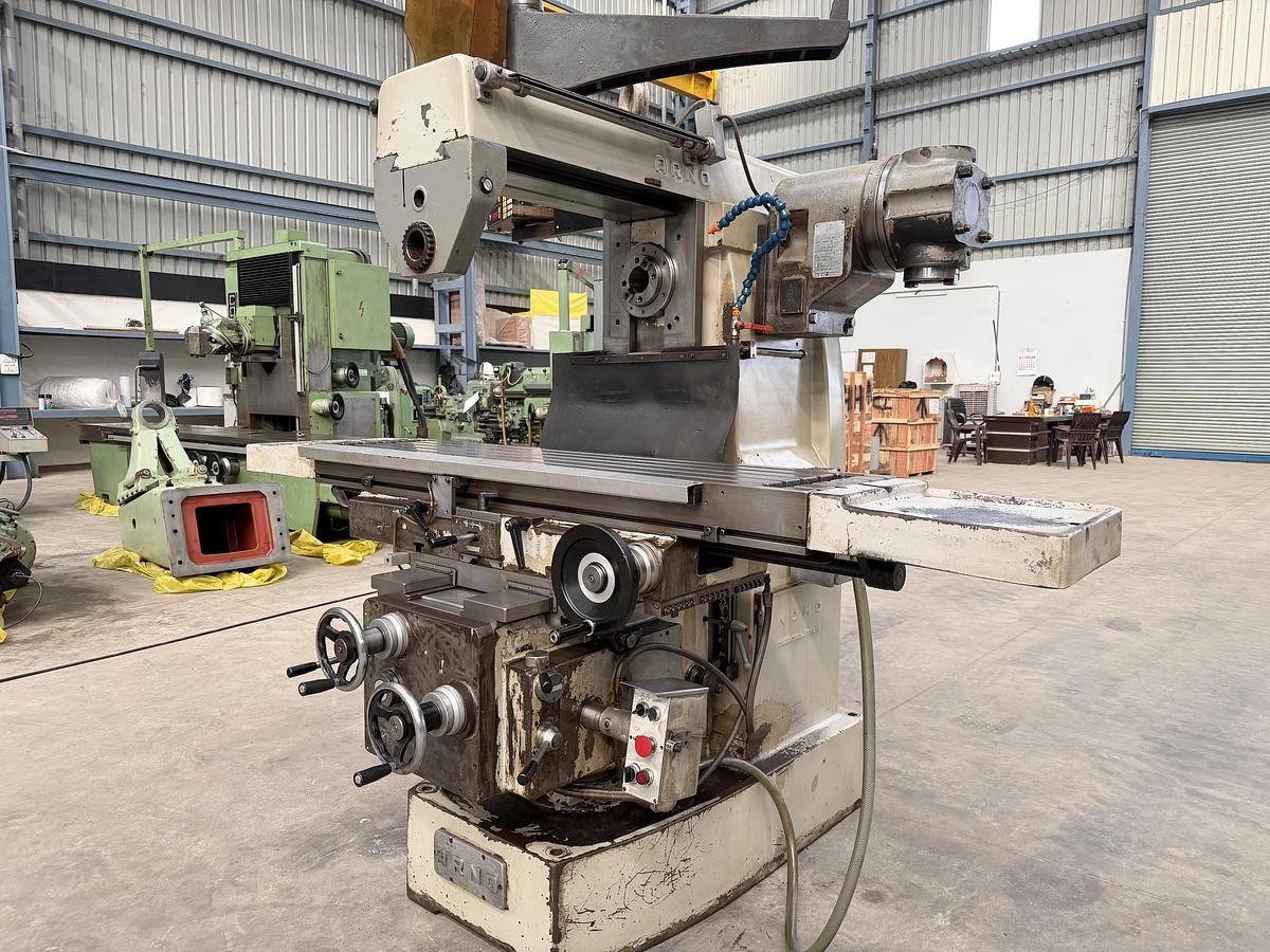 Used Arno-Nomo Italy 1550 mm x 350 mm Universal Milling Machine