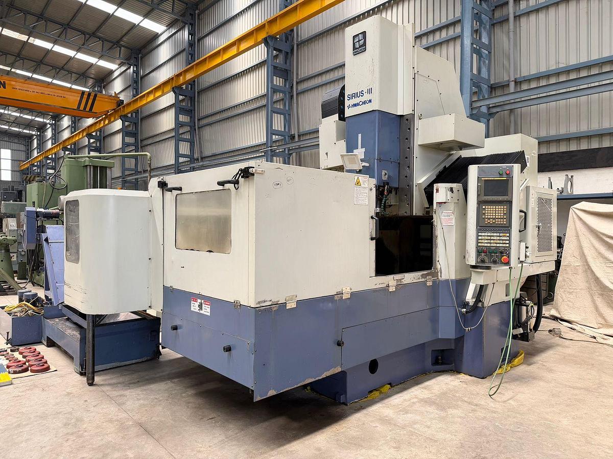 Used Hwacheon (Korea) Sirius III Double Column Heavy-Duty Vertical Machining Center