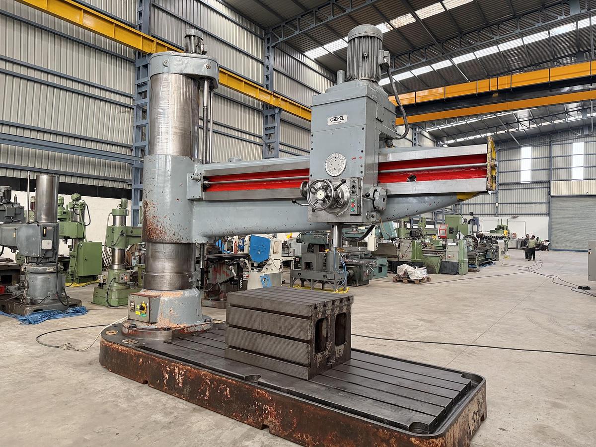 Used Csepel Hungary RFH-100/3000 Heavy Duty Radial Drilling Machine