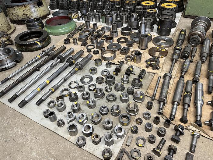 Used WMW Modul ZFWZ 800 x 10 Gear Hobbing Machine