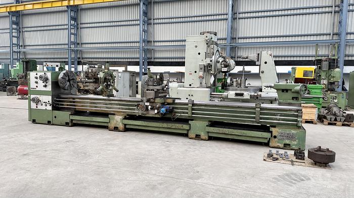 Used Merli Clovis-28 5200 mm Length Heavy Duty Lathe Machine