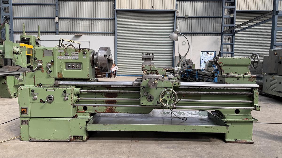 Used TOS Czech SN-71 Heavy Duty Gap-Bed Lathe Machine