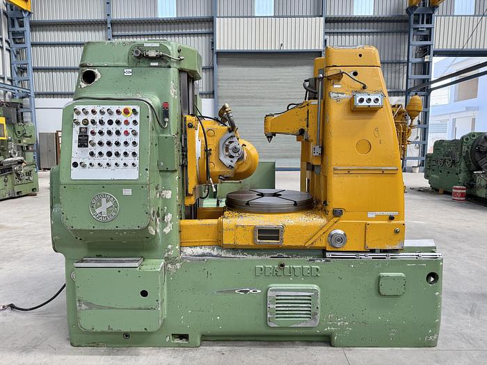 Used Pfauter P900 Hydraulic Gear Hobbing Machine