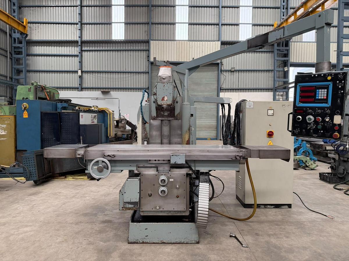 Used Tiger Italy 1800 mm x 450 mm Heavy Duty Universal Milling Machine