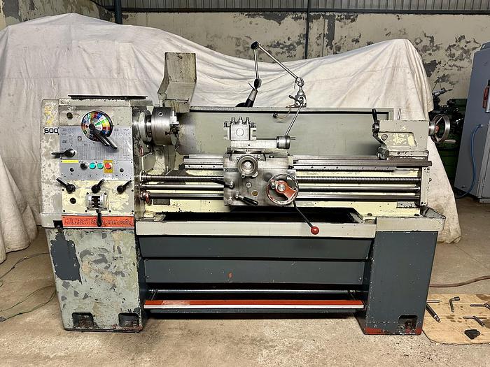 Used Colchester Master 2500 Lathe Machine