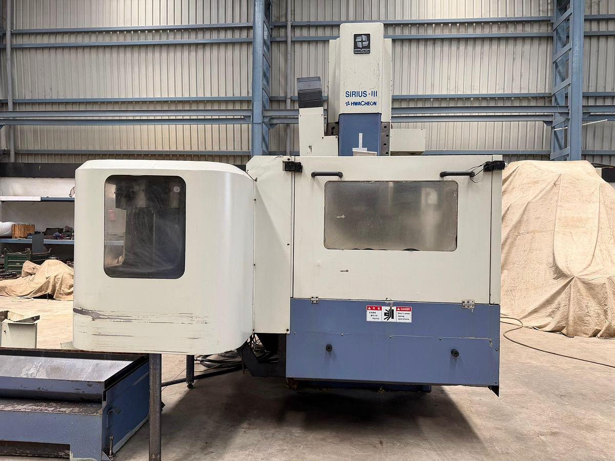 Used Hwacheon (Korea) Sirius III Double Column Heavy-Duty Vertical Machining Center