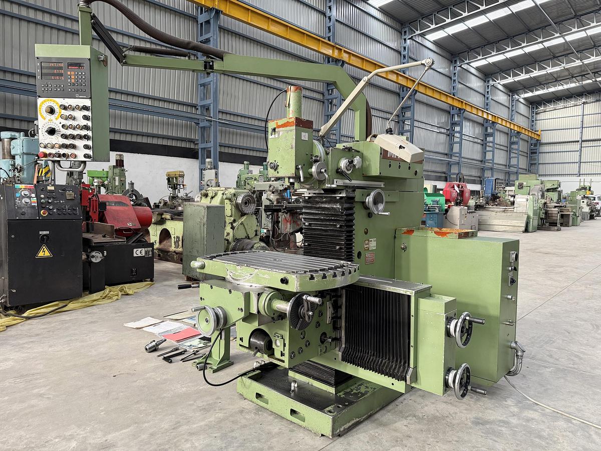 Used Maho MH-700 Universal Tool Room Milling Machine