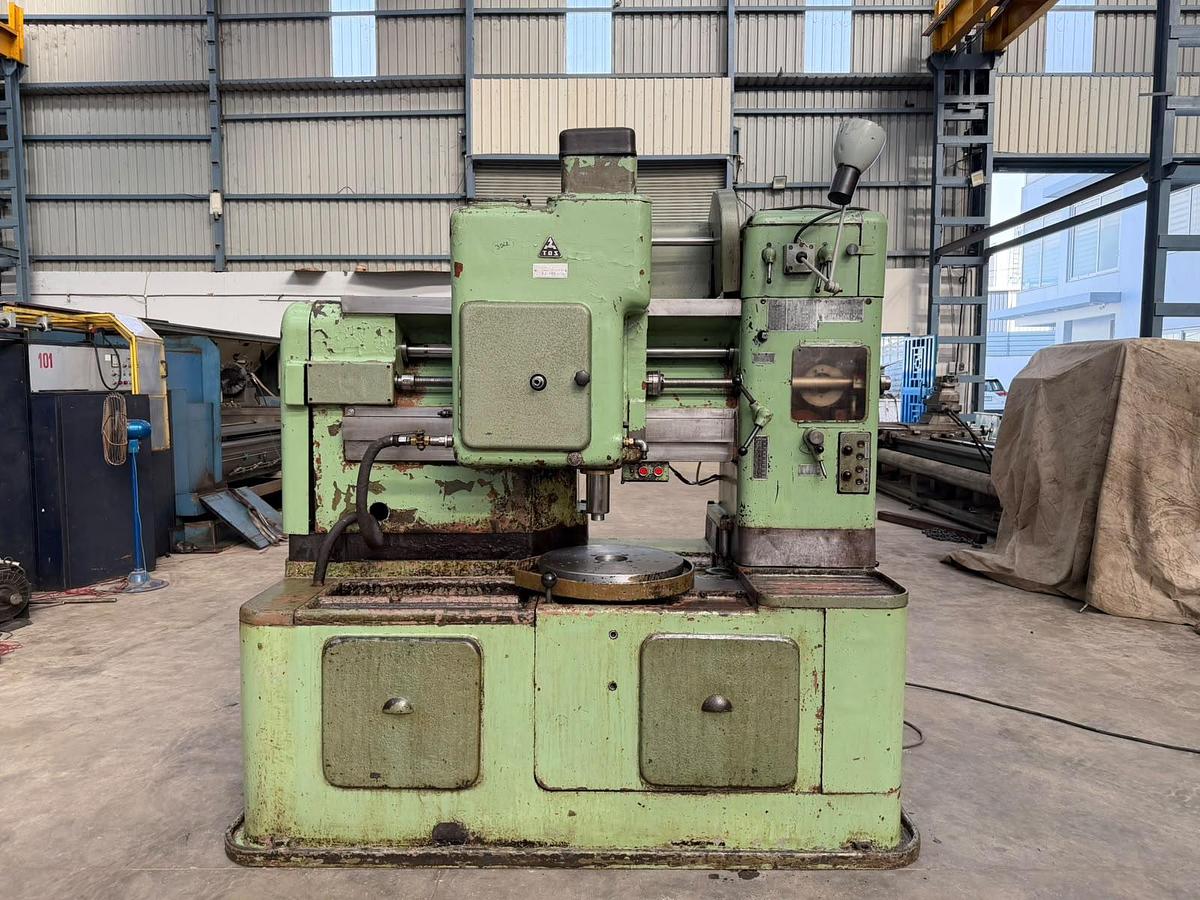Used TOS OH-6 Gear Shaper Machine with Rack Cutting Attachment