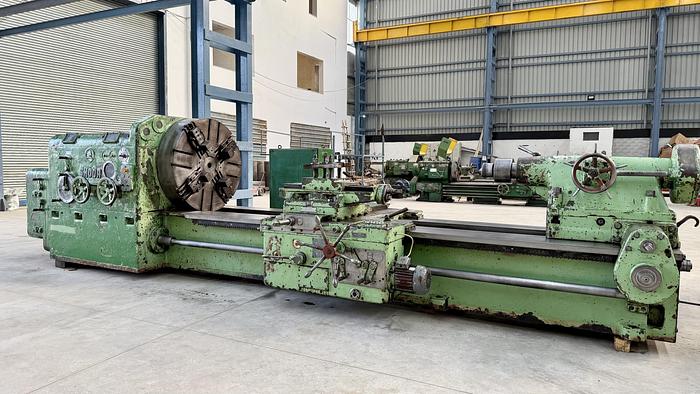 Used Skoda Czech 3000 mm Length Heavy Duty Lathe Machine