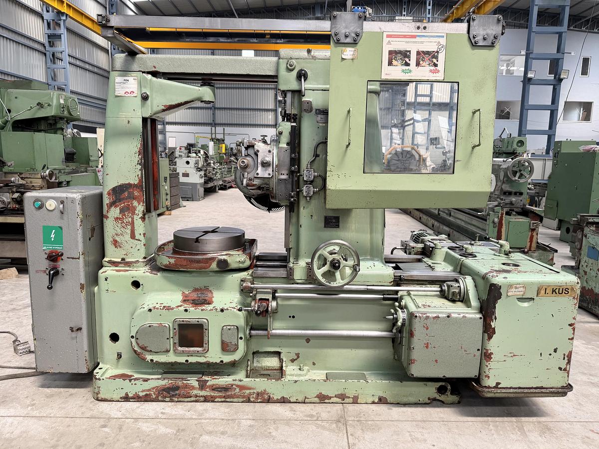 Used TOS FO-6 Gear Hobbing Machine