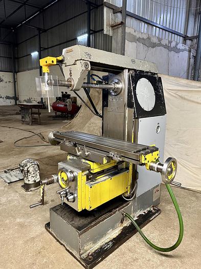 Used Viking 950 mm x 230 mm Universal Milling Machine