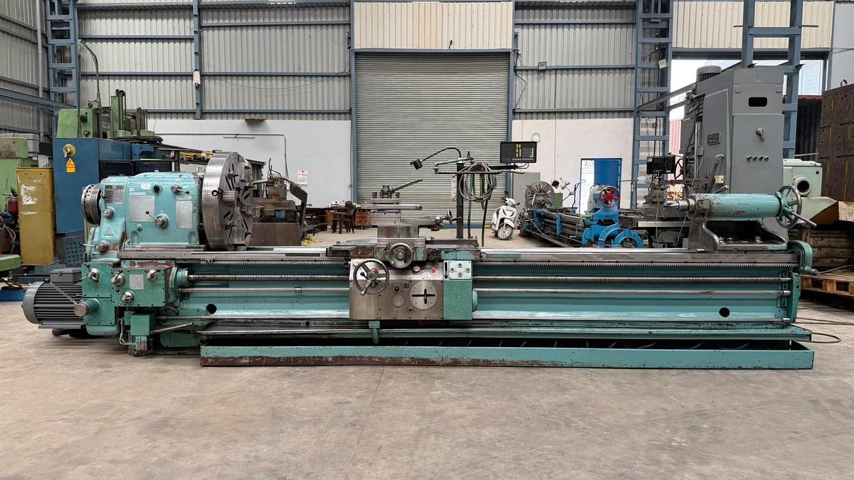 Used TOS Czech SU-80A / 3500 Heavy Duty Lathe Machine