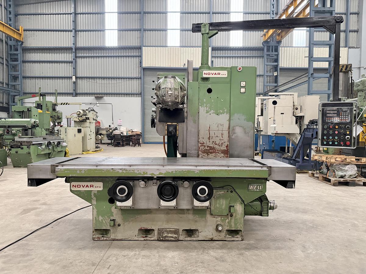 Used Zayer Spain 77-AF Heavy Duty Universal Bed Milling Machine