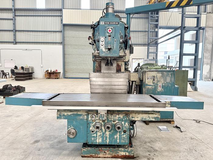 Used TOS Kurim FGSV50 Heavy Duty Vertical Milling Machine