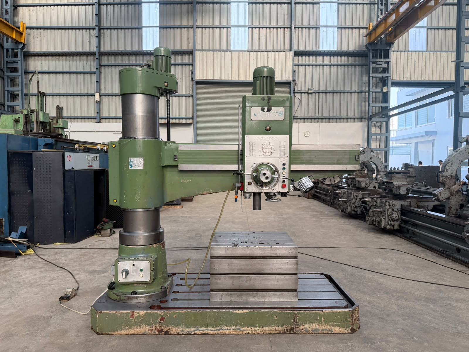 Used Kitchen & Walker England 60 mm Capacity Heavy-Duty Radial Drilling Machine