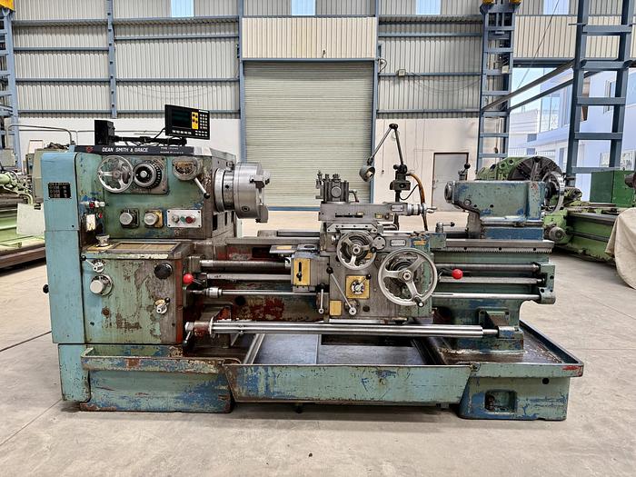 Used DSG England Type 1910 x 40 Heavy Duty Lathe Machine