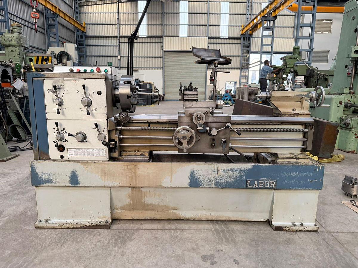 Used Labor Italy 1000 mm Length Gap-Bed Lathe Machine