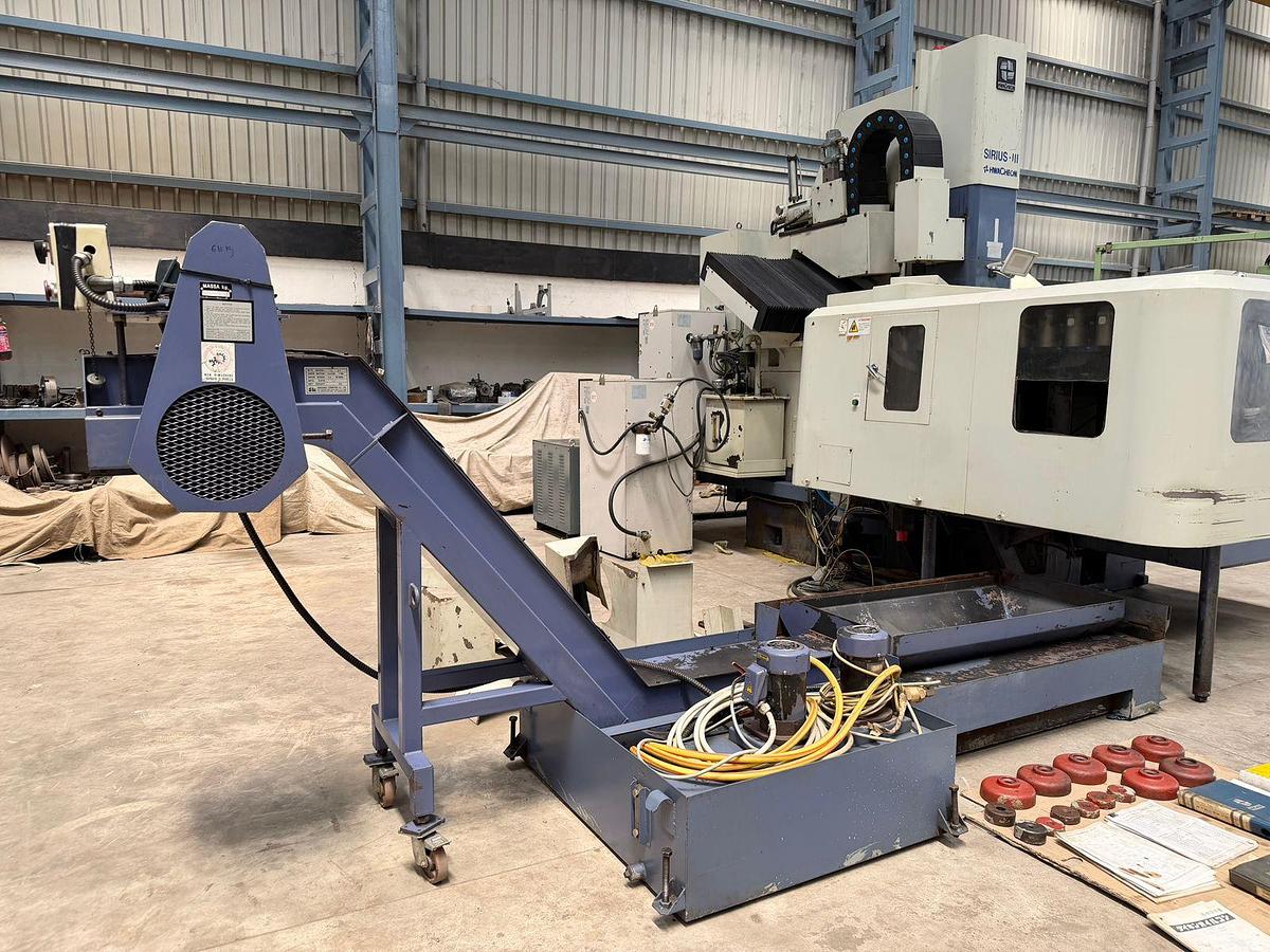 Used Hwacheon (Korea) Sirius III Double Column Heavy-Duty Vertical Machining Center