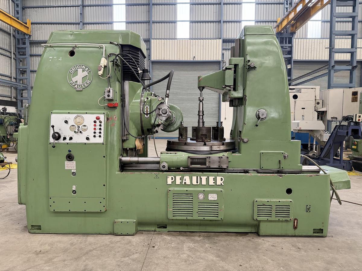 Used Pfauter P-1250 Hydraulic Gear Hobbing Machine