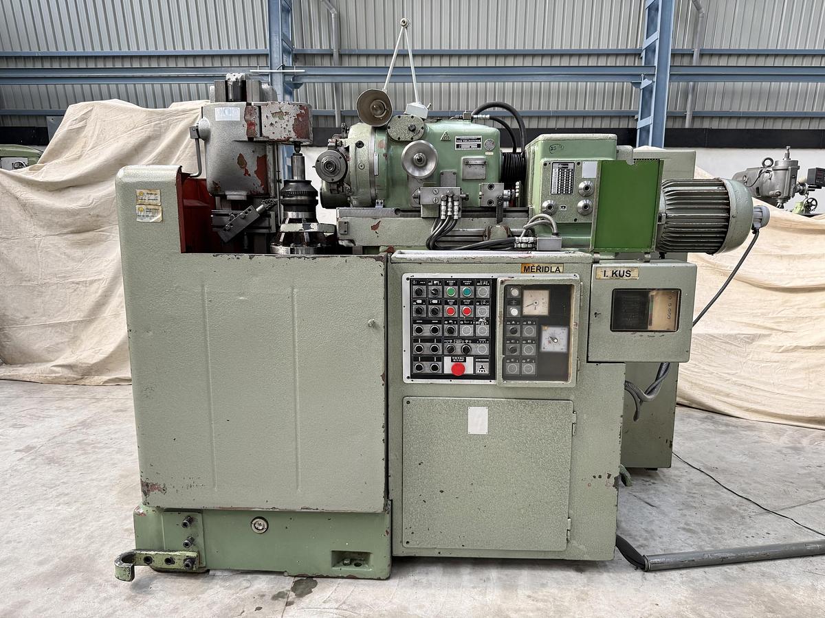 Used TOS OFP-20 Hydraulic Gear Hobbing Machine