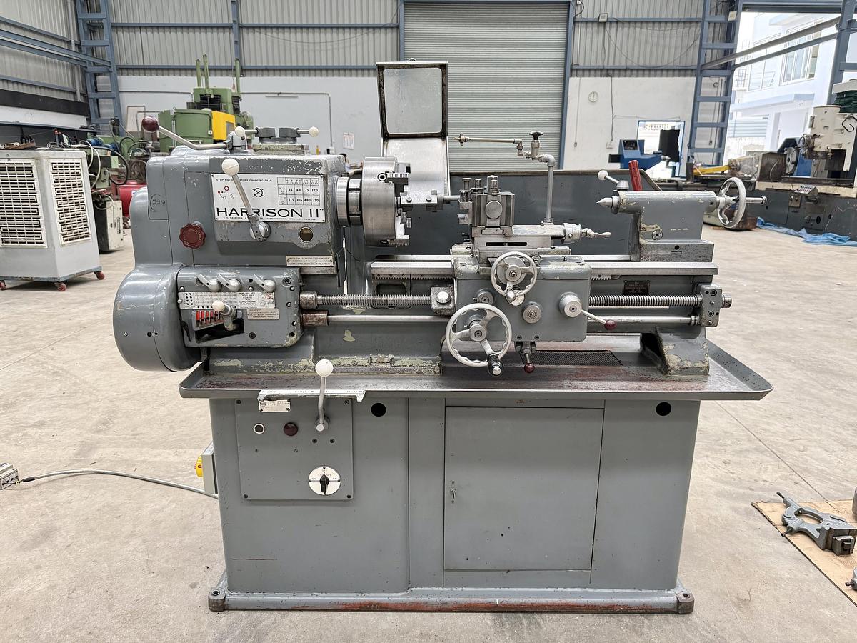 Used Harrison England 500 mm Length Precision Lathe Machine