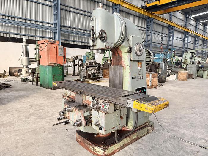 Used TOS FA4AV Pure Vertical Milling Machine