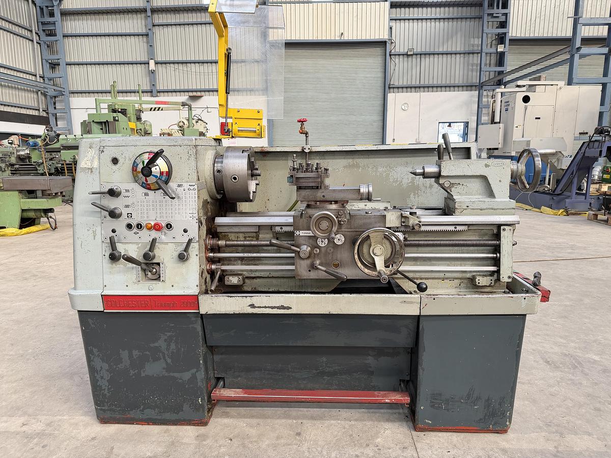 Used Colchester Triumph 760 mm Length Gap-Bed Lathe Machine