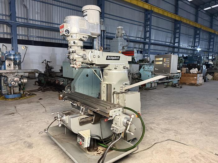 Used Bridgeport USA Vertical Turret Milling Machine