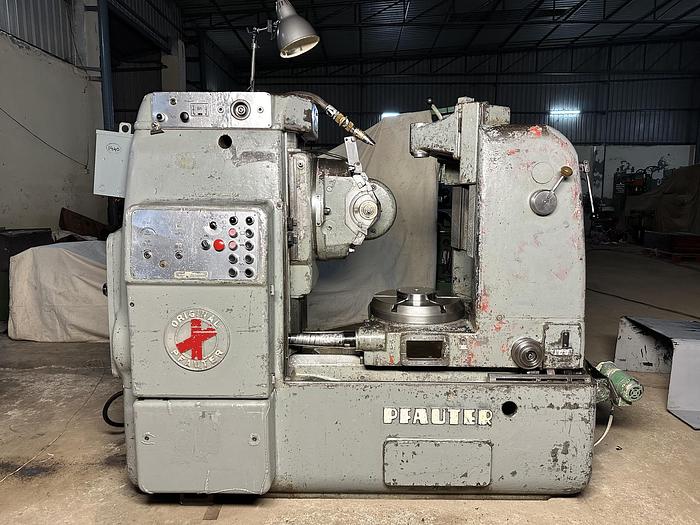 Used Pfauter P400 Hydraulic Gear Hobbing Machine