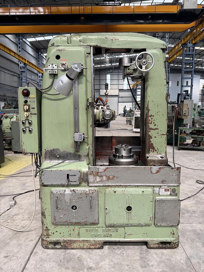 Used David Brown England Spline & Spur Gear Hobbing Machine