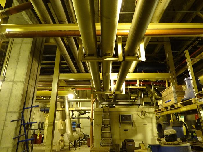 Used STAINLESS STEEL PIPE VARIOUS SIZES AND LENGTHS