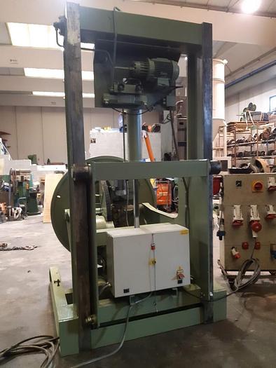 Usato POSIZIONATORE 3000 KG CON COLONNA