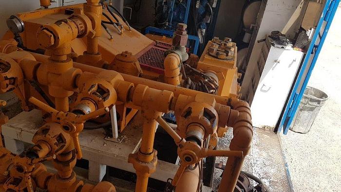 Used SJ PETRO SJ-300 TRIPLEX MUD PUMP