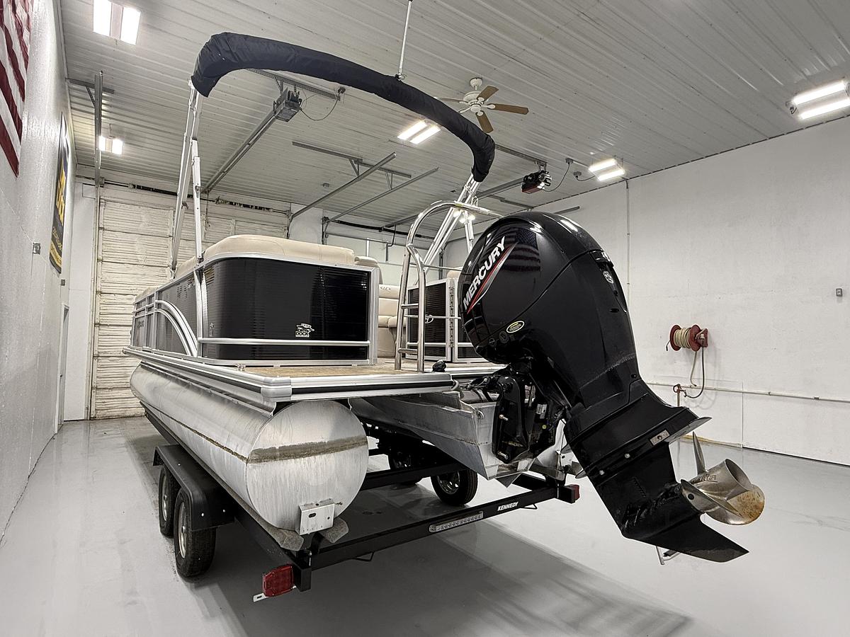 Used 2020 Harris Cruiser 230 CWDH