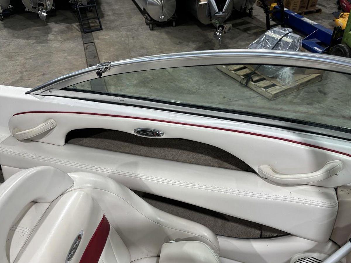 Used 2001 Chaparral 196 SSI