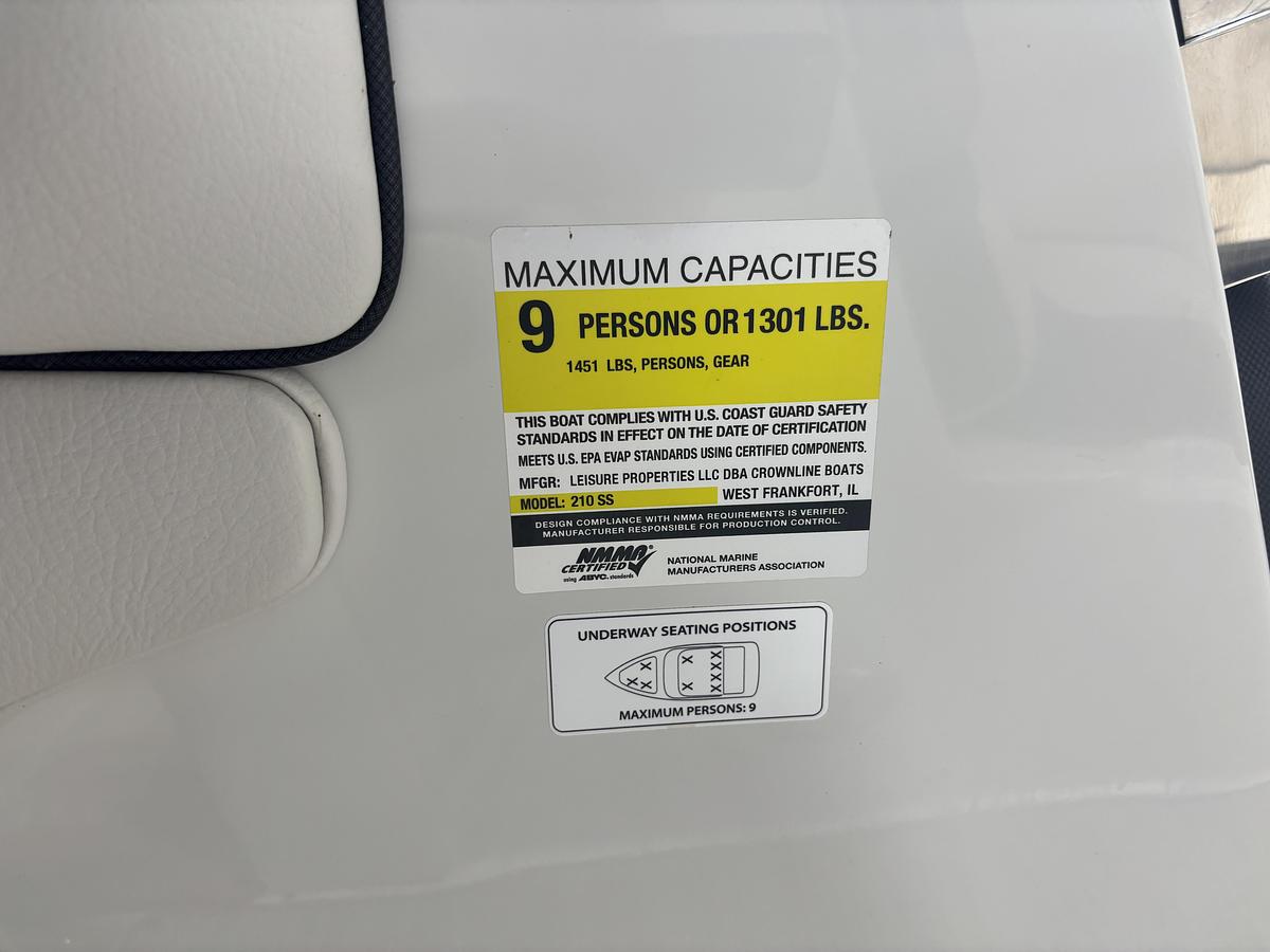 Used 2021 Crownline 210SS